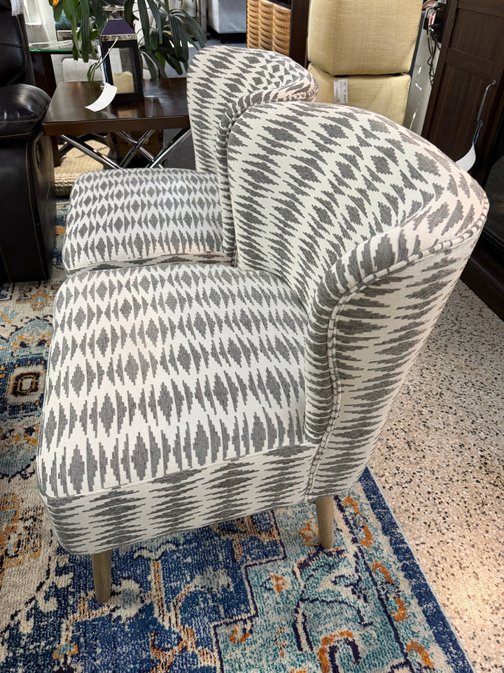 Grey/White Armless Chair