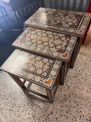 "Nahas" 3 Piece Nesting Table