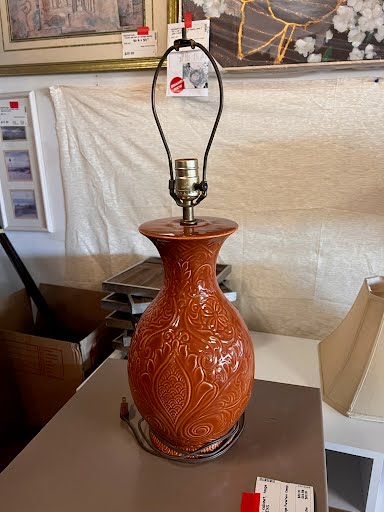 Single Rust Color Table Lamp