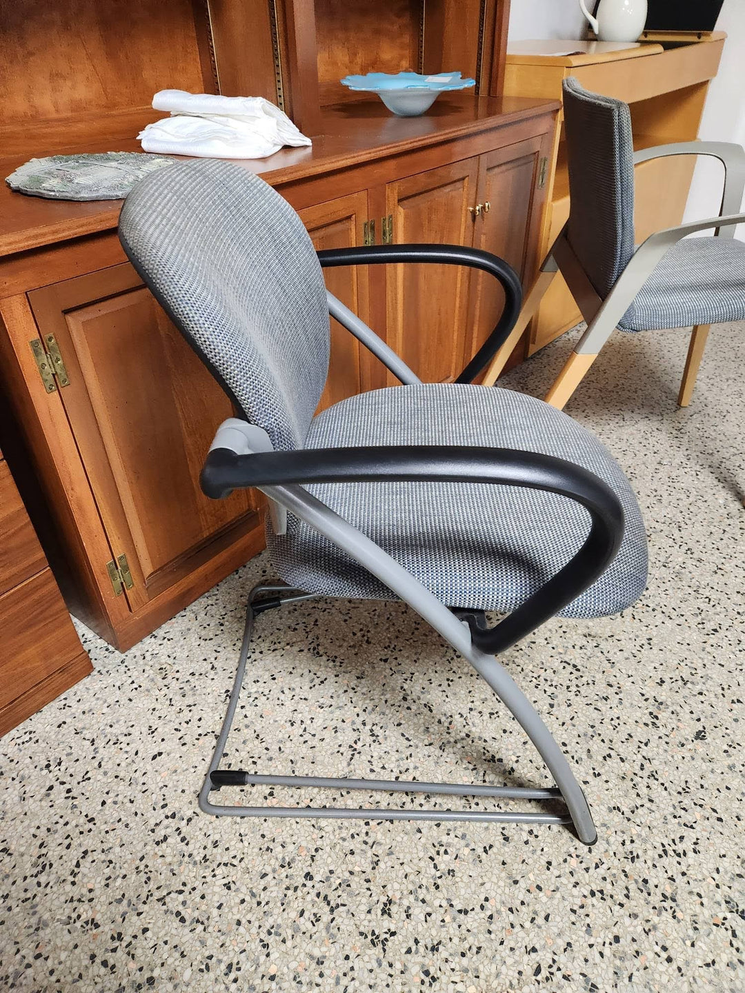 Desk Chair Black Arms