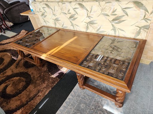 72x30" Glass Insert Coffee Table