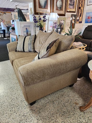 Green/Beige Oversized Love Seat