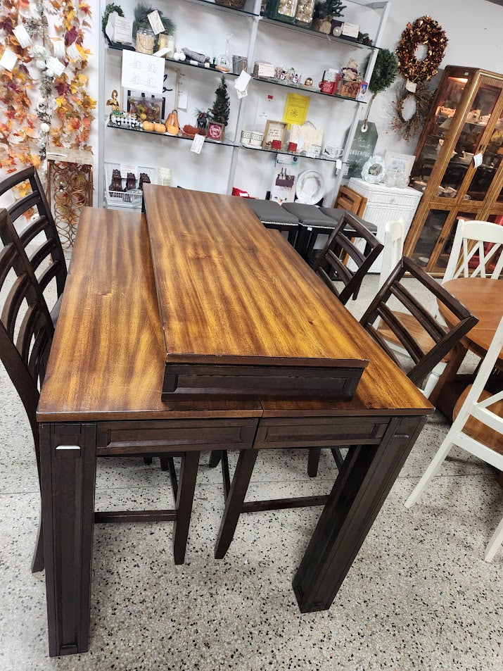Dark Wood Counter-Height Dinging Set