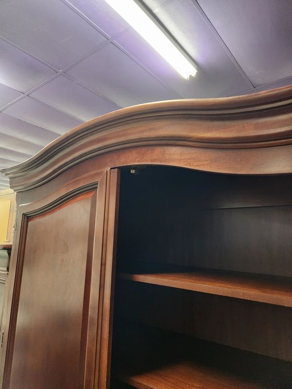 Thomasville Cherry  Armoire