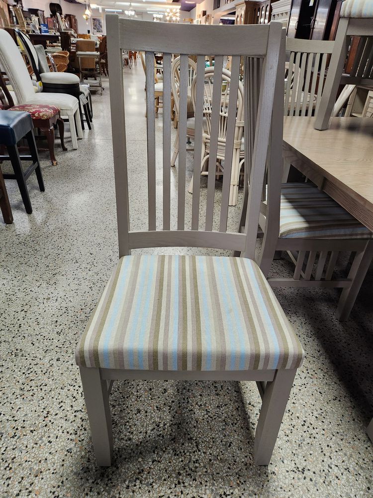 Gray  Wash Dining Set