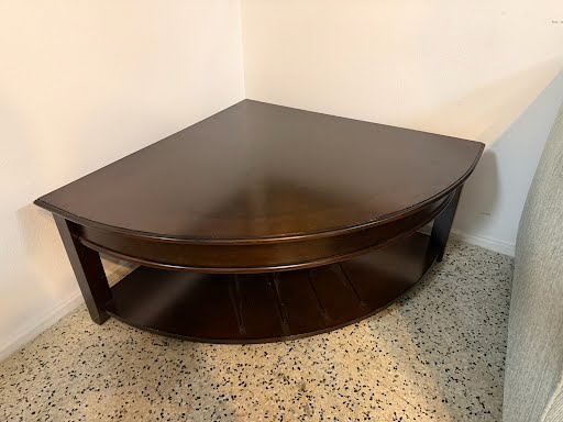 Lift Top DK Wood Rooms to Go Coffee Table