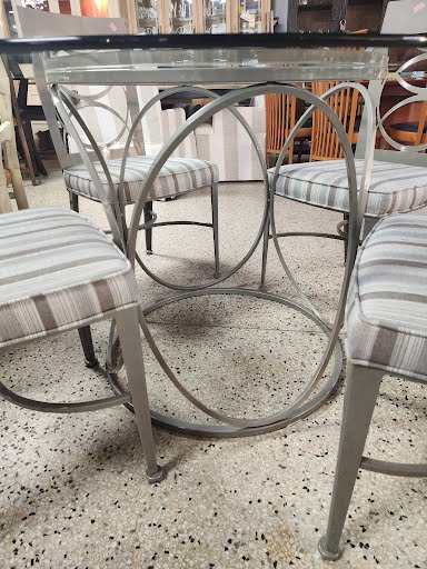48" Round Glass Top Metal Base Dining Set