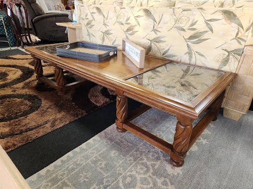 72x30" Glass Insert Coffee Table