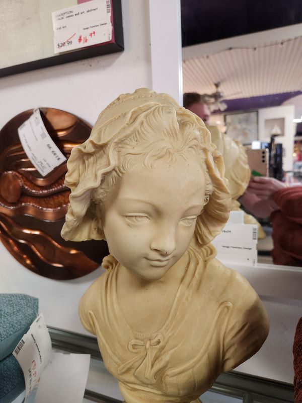 17"H Statue