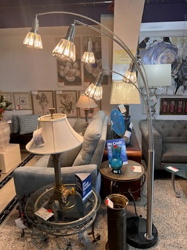 Rooms to Go Floor Lamp/Tree Lamp 5 Arm