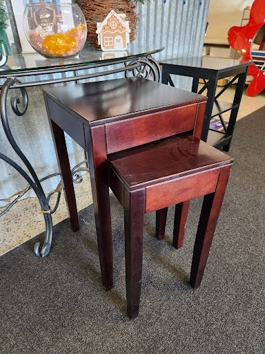 Nesting Table Set (2pc) - Cherry Finish