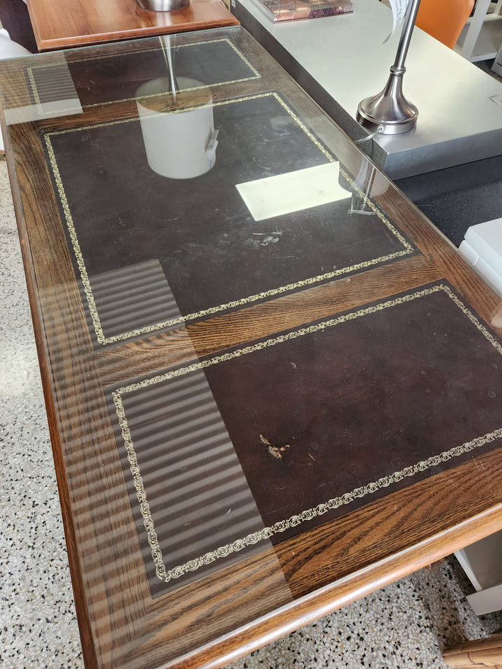Writing desk W/Inset leather