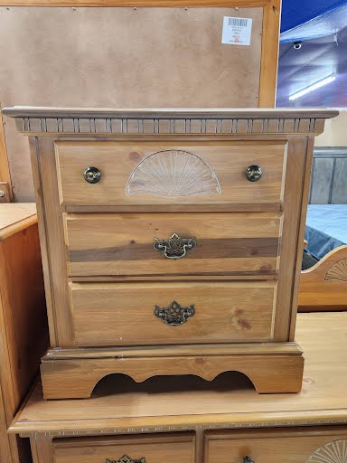 Light Wood Nightstands (Set of two)