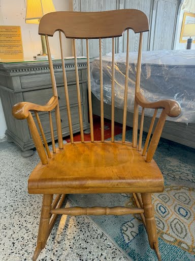 23"W Maple Wood Rocking Chair