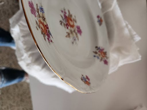 8 1/4 Salad Bowls China