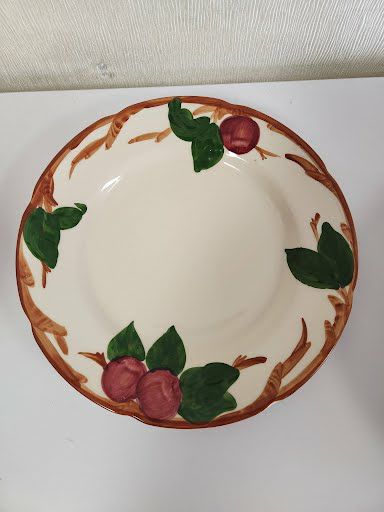 Dinner plate