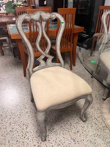 60" Round Glass Top Dining Set w.Four Chairs
