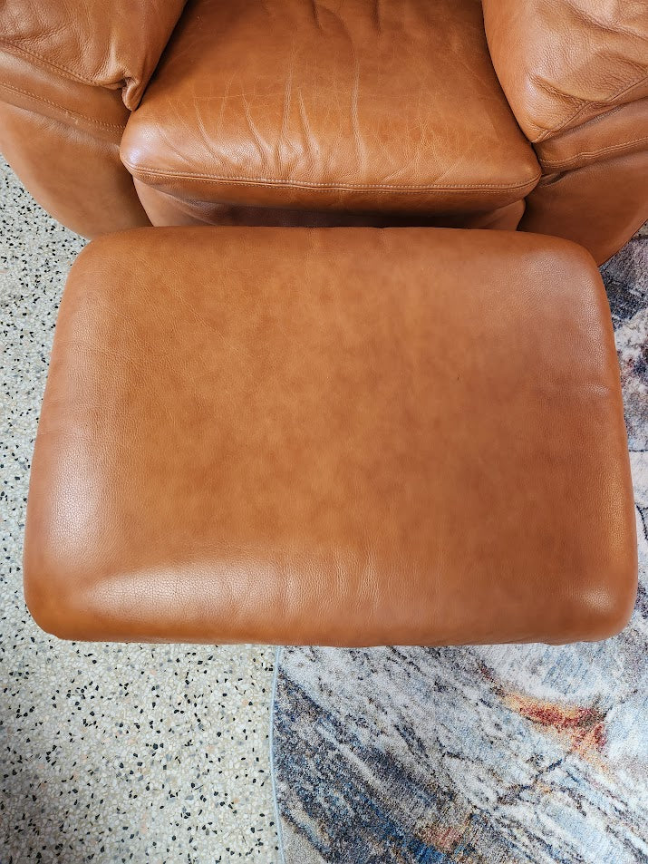 Brown/Rust Leather Chair