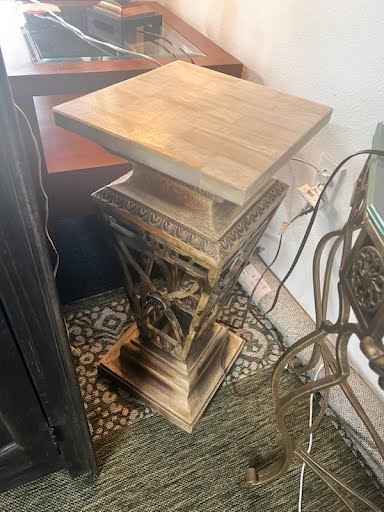 Pedestal 12x12 Metal and Stone top