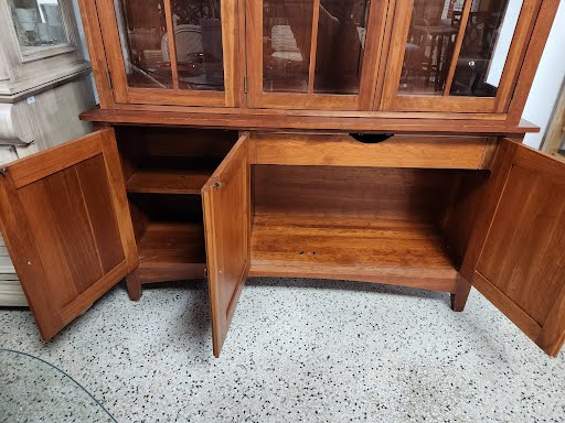 Ethan Allen China Cabinet Cherry Wood