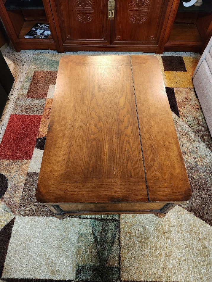 Lift Top Oak Coffee Table