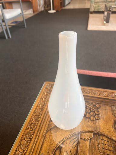 11" Tall white milky vase - TOZAI HOME