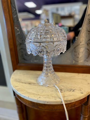 Crystal table lamp 15"