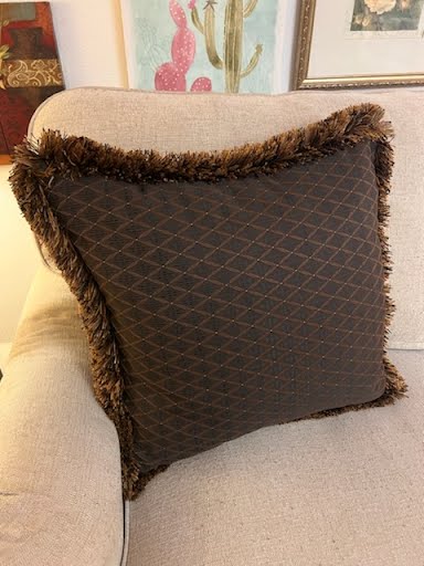 Set of 2 - Brown fringed accent pillow