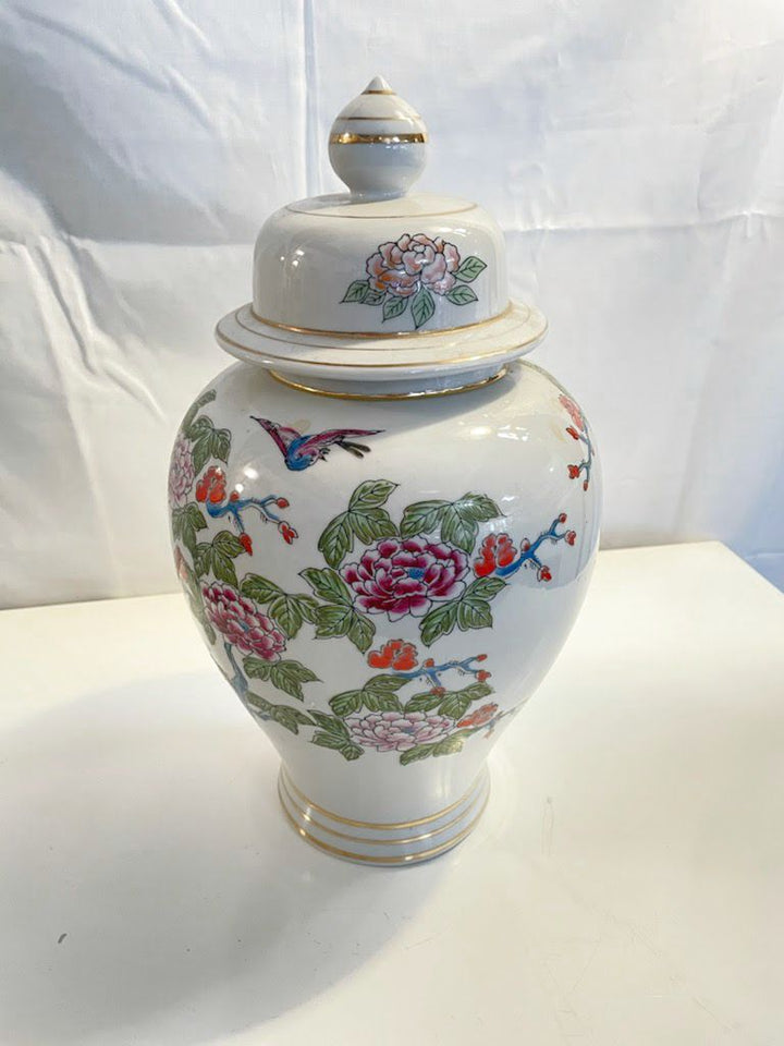 Vase with Lid Oriental Decor