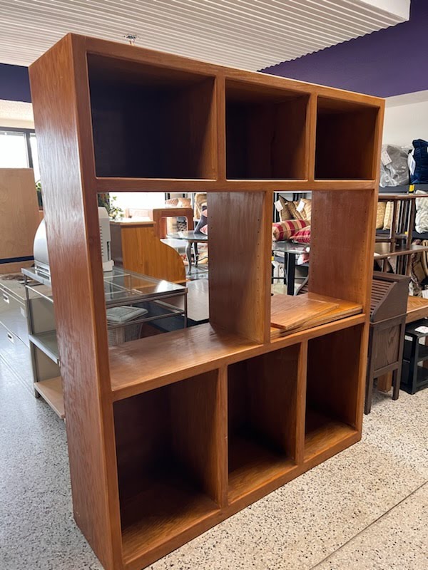 Oak Bookcase / Display Unit