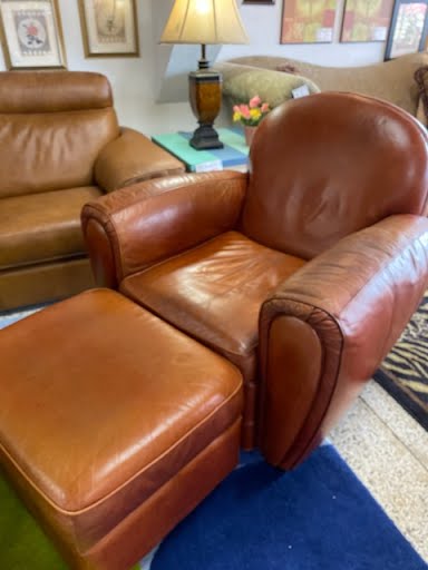 Top grain all leather club chair w/ Ottoman *AS IS CONDITION*