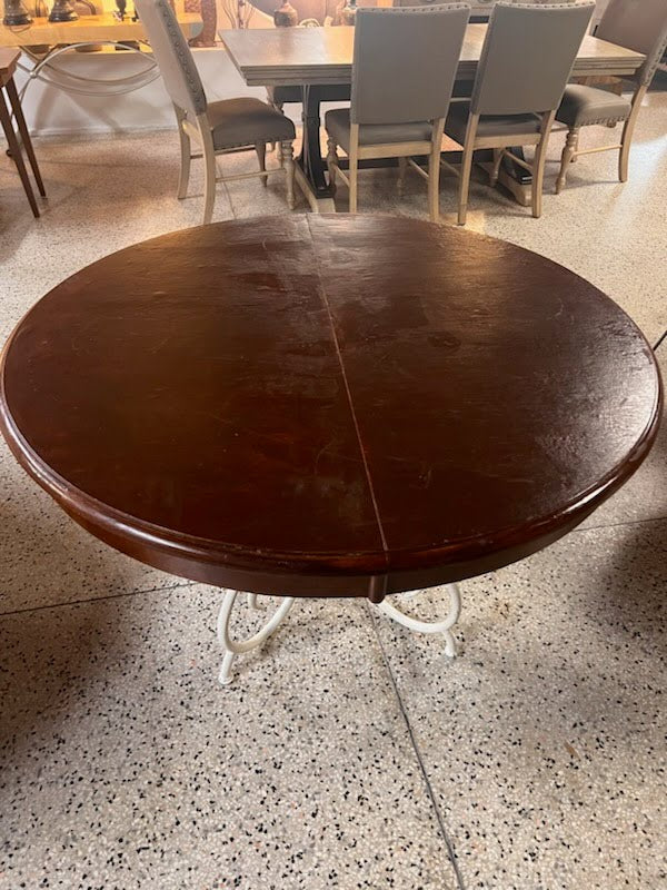 Cherry Wood 46" Round Dining Table