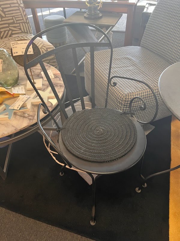 Iron Outdoor Table with Two Chairs