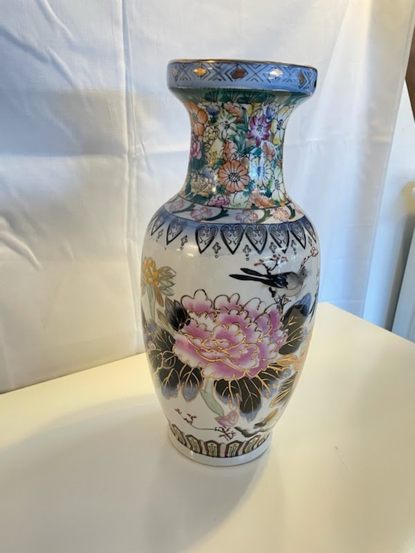 14" Tall Vase Oriental Decor