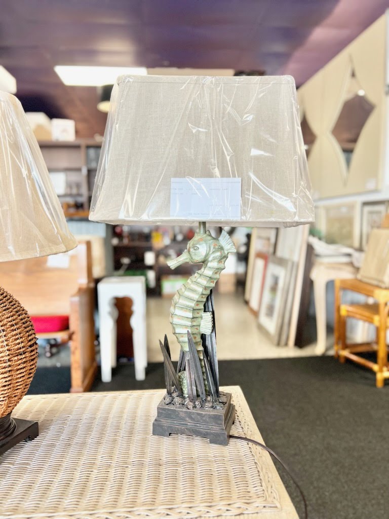 30" Seahorse Table Lamp