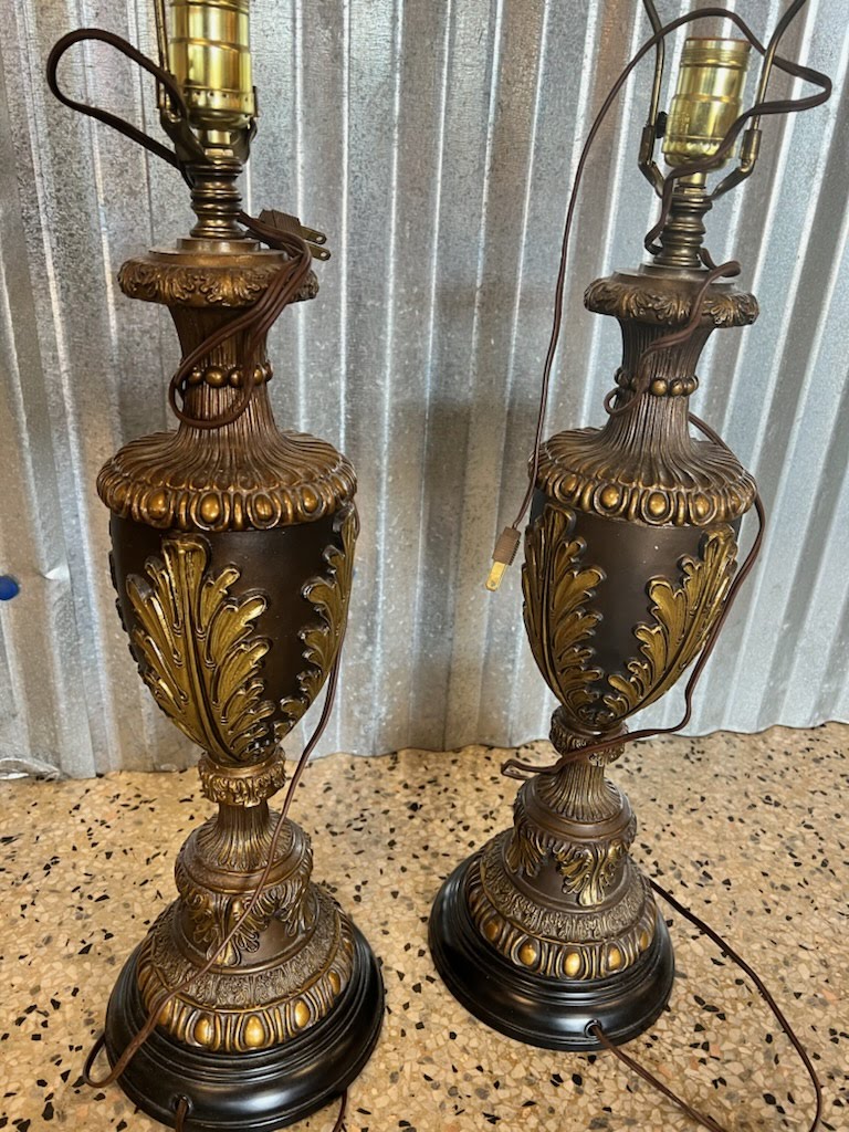 SET OF 2 - Ornate Table Lamps