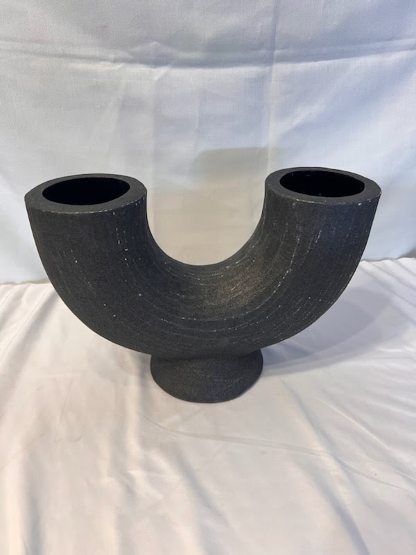 Damien Sculpture, Matte Charcoal Vase