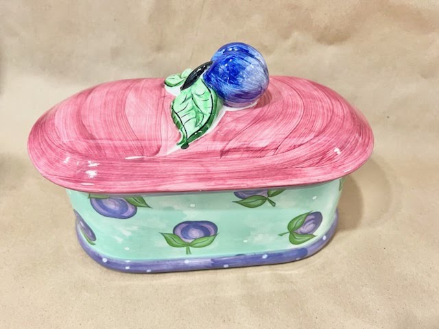 Ceramic Painted Casserole Dish with Lid