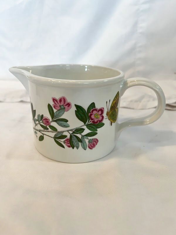 Botanic Garden Creamer