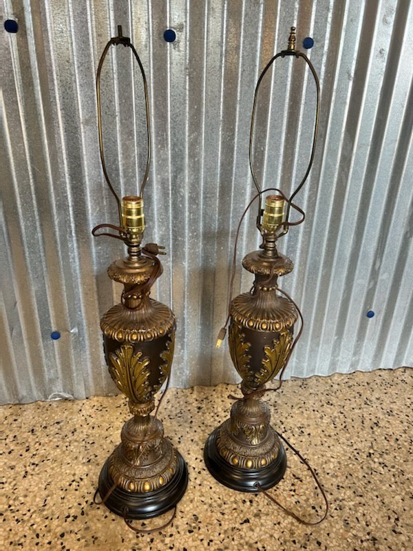 SET OF 2 - Ornate Table Lamps