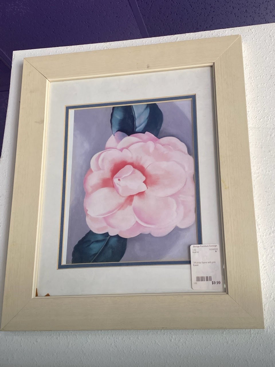 Off white frame with pink flower